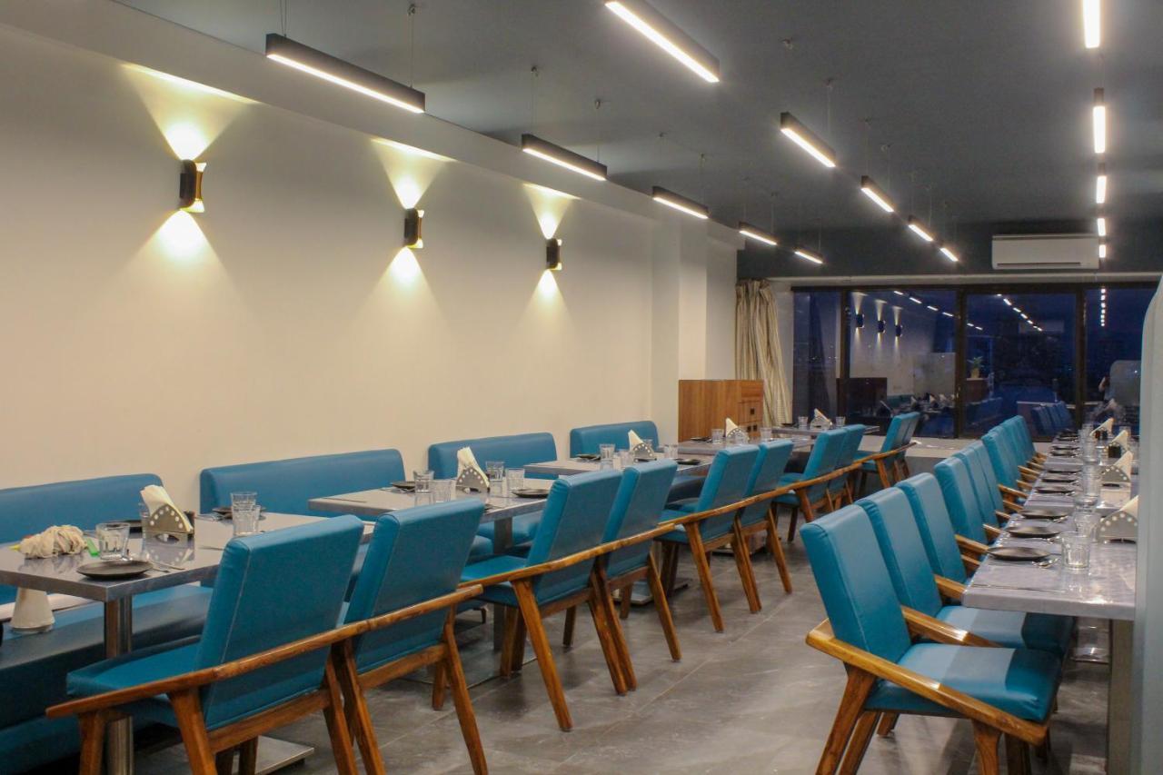 Hotel Sadbhav Villa Surat Eksteriør bilde